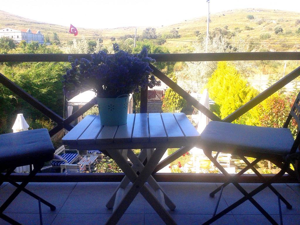 Ege Han Hotel Tenedos Buitenkant foto