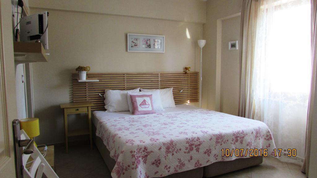 Ege Han Hotel Tenedos Buitenkant foto