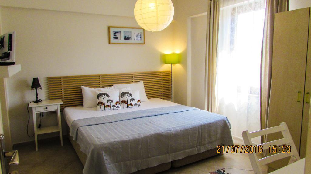 Ege Han Hotel Tenedos Buitenkant foto