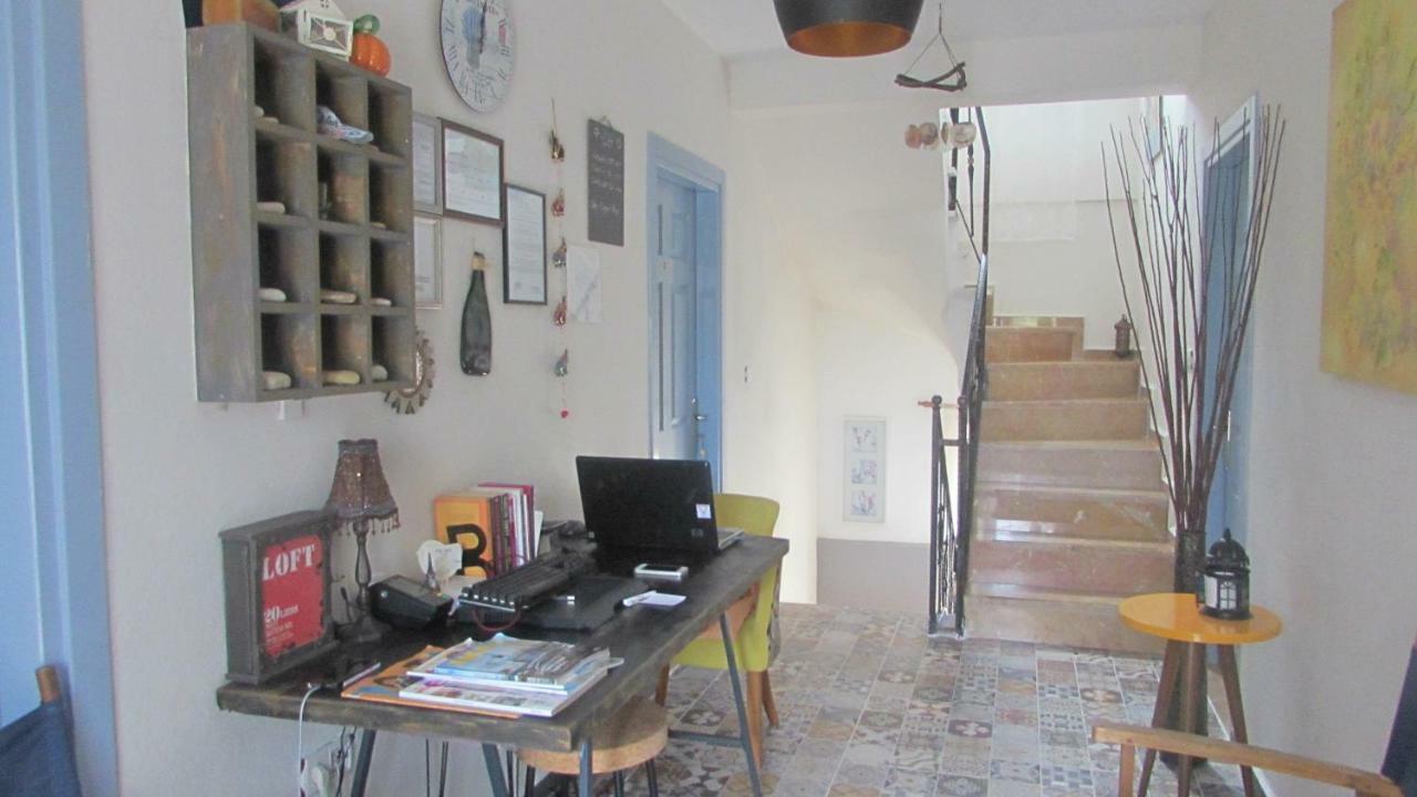 Ege Han Hotel Tenedos Buitenkant foto