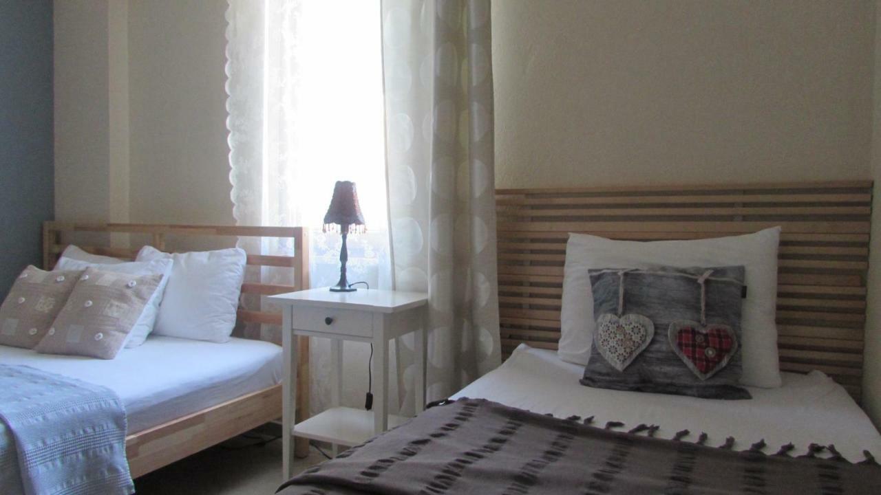 Ege Han Hotel Tenedos Buitenkant foto